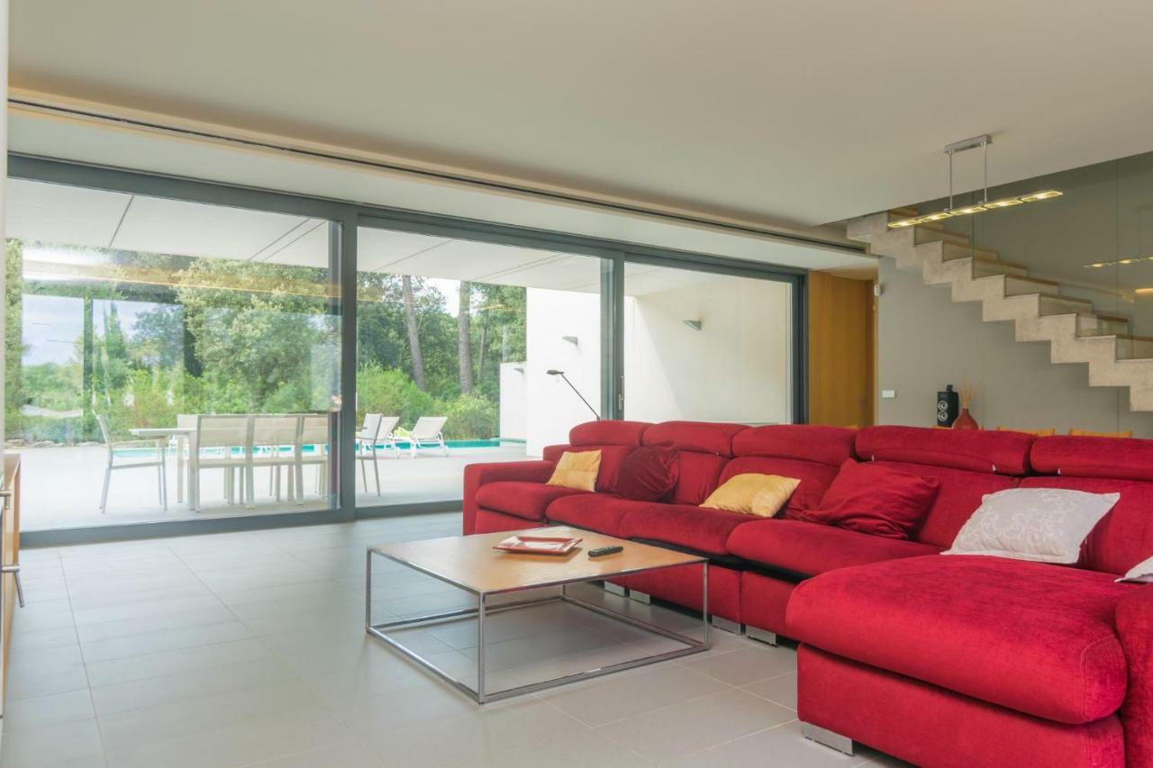 Alzina Villa